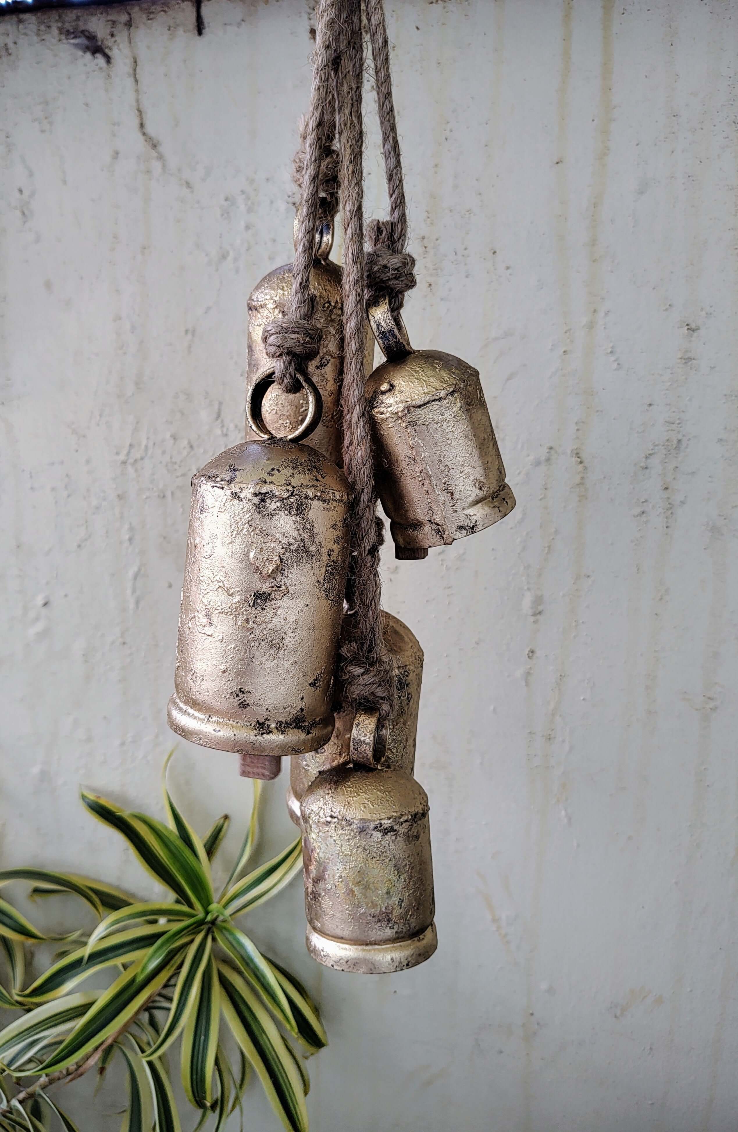 Rustic 5 Cluster Bells Hanging Wind Chime Christmas Decor